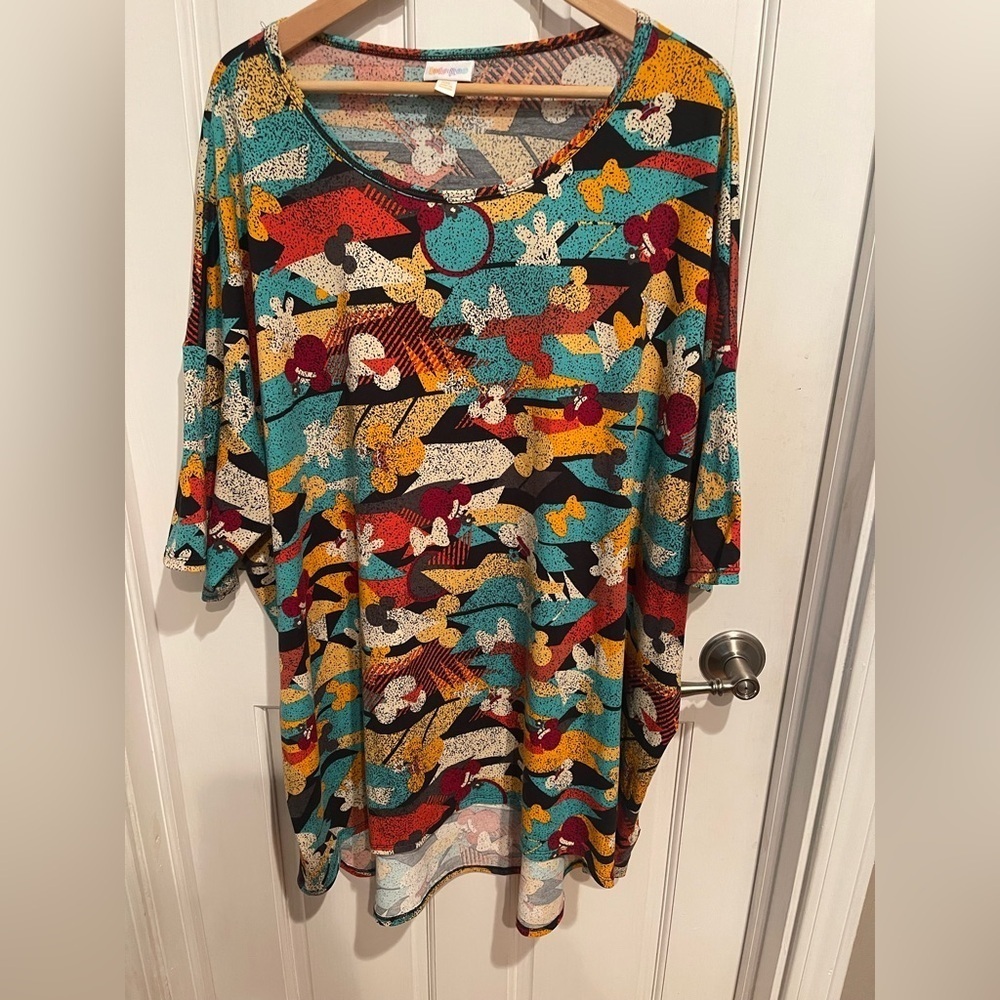 LuLaRoe 3XL Multicolor Mickey and Minnie Mouse Shirt
